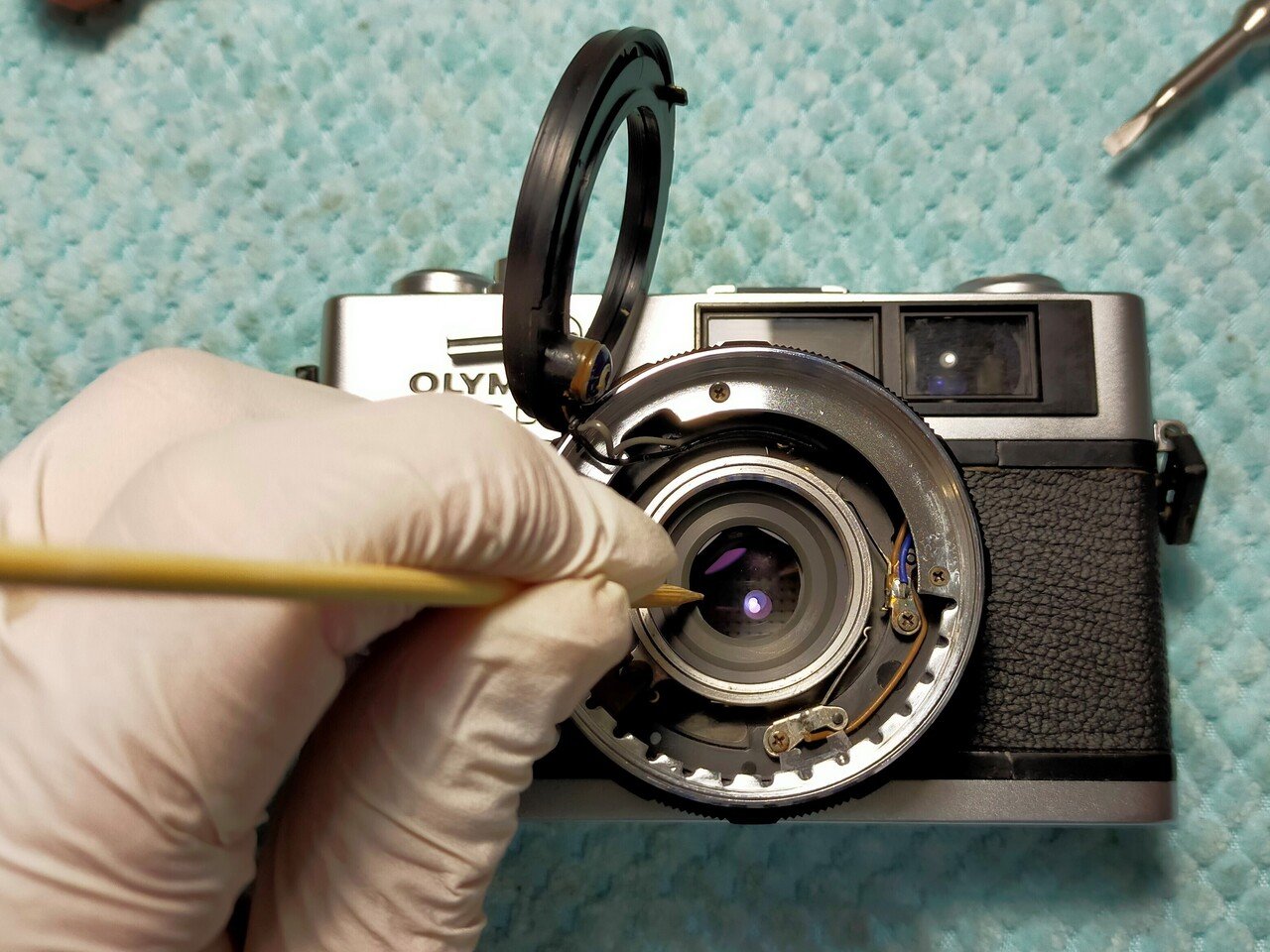 Olympus 35DCの分解｜フィルムカメラ修理のアクアカメラ