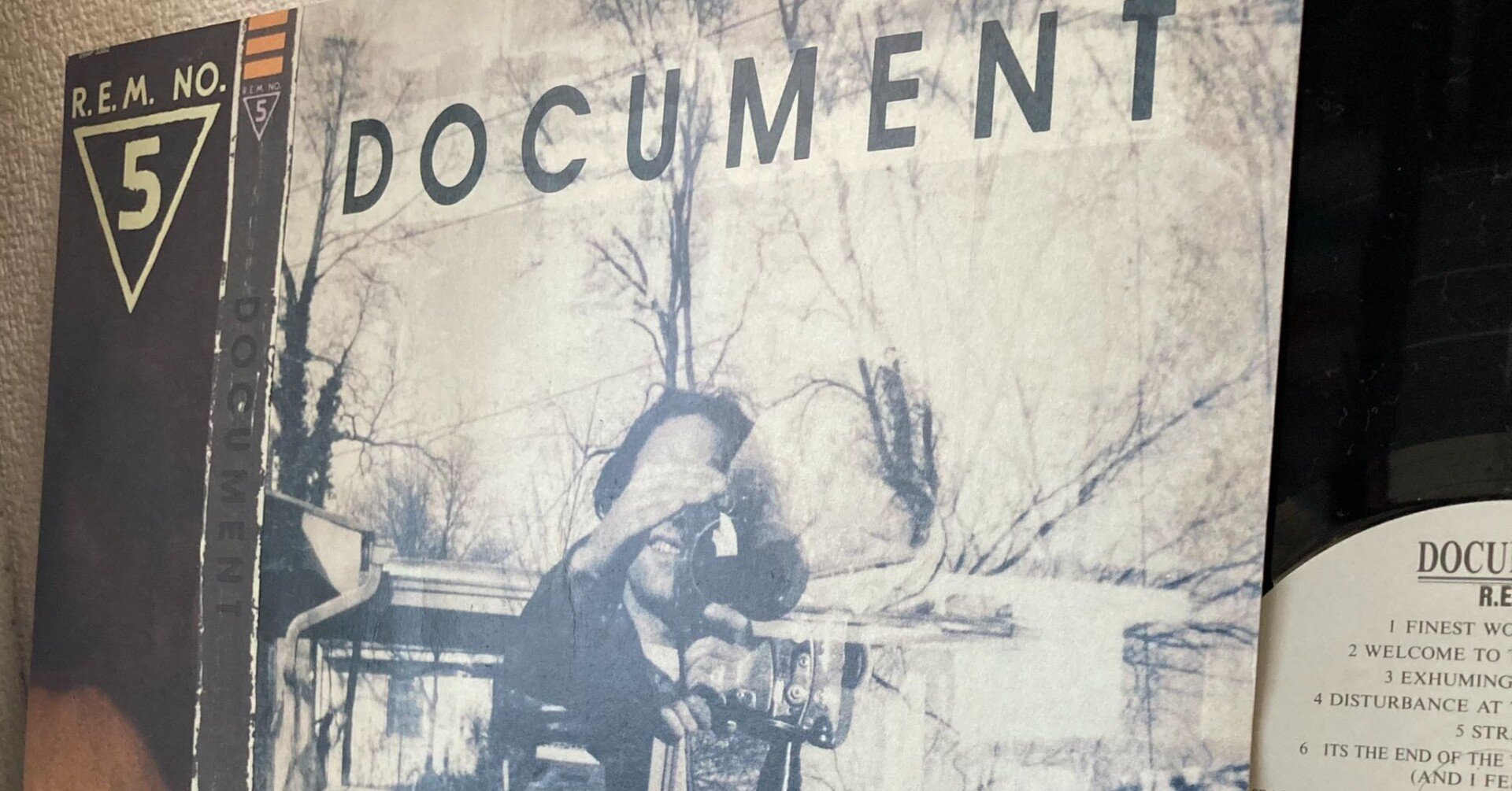 レコード】R.E.M. / Document(1987 US:10 UK:28)｜マサ | 洋楽情報
