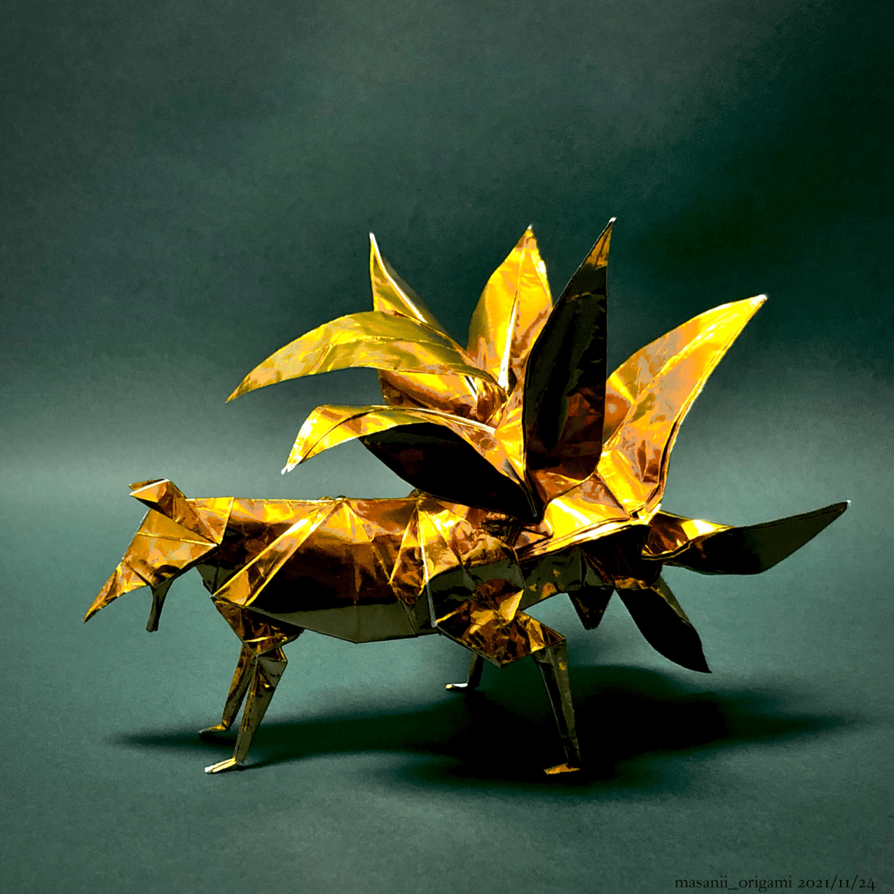 九尾の狐 ホイル折り紙で重厚感たっぷり Nine Tailed Fox With Foil Paper まさにぃ Note