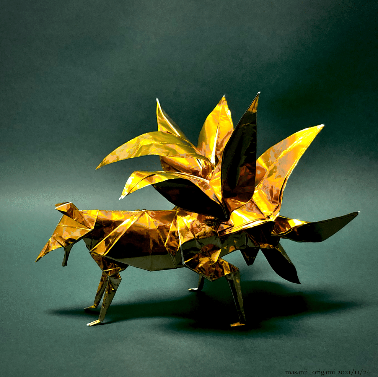 九尾の狐 ホイル折り紙で重厚感たっぷり Nine Tailed Fox With Foil Paper まさにぃ Note 九尾の狐 ホイル折り紙で重厚感たっぷり Nine Tailed Fox With Foil Paper まさにぃ Note