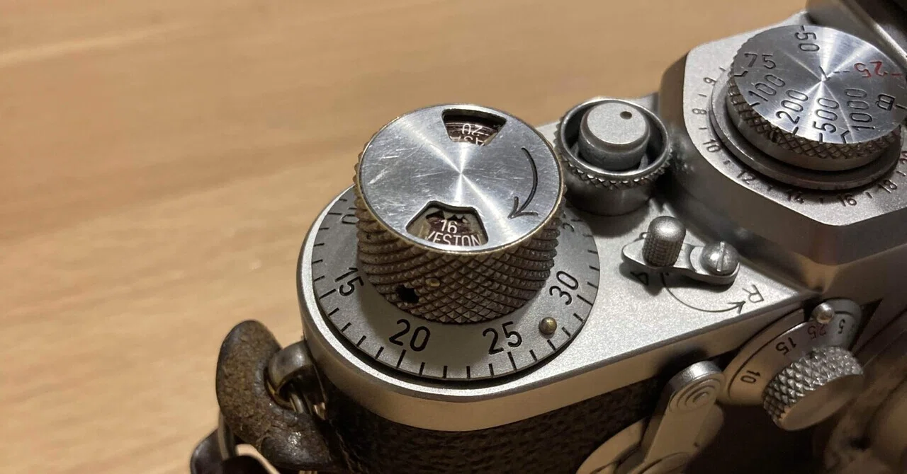LEICA IIIf スプールが滑る｜Napa