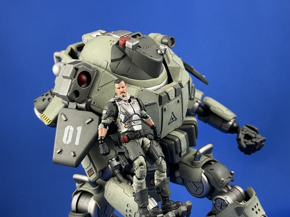 Iron Wrecker 06】謎のメカ物フィギュア「アイアンレッカー06」を各部ギミック 塗装など徹底レビュー！デカくてゴチャゴチャして最高だ！【JOYTOY  暗源 Dark Source】 - YouTube