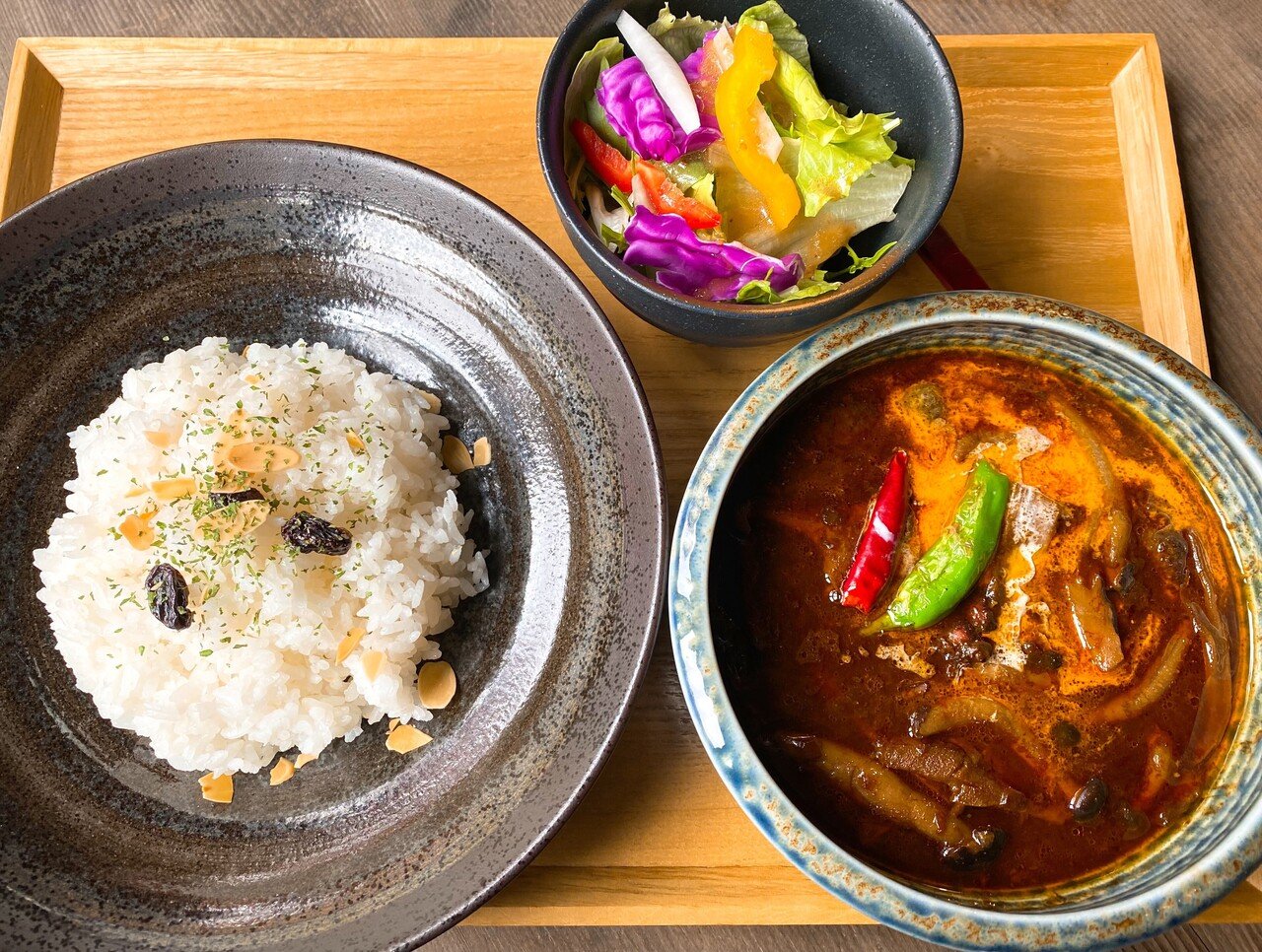 絶品カシミールカレー！ 広島で人気の「カフェテラス北山」でランチ