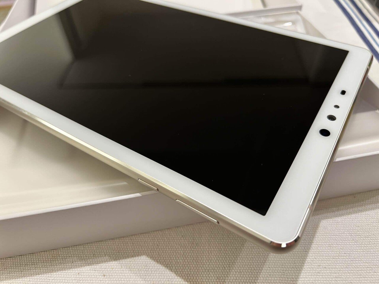 眼鏡なしで立体視！3Dの飛び出すタブレットLume Padを衝動買い！｜りんぽん