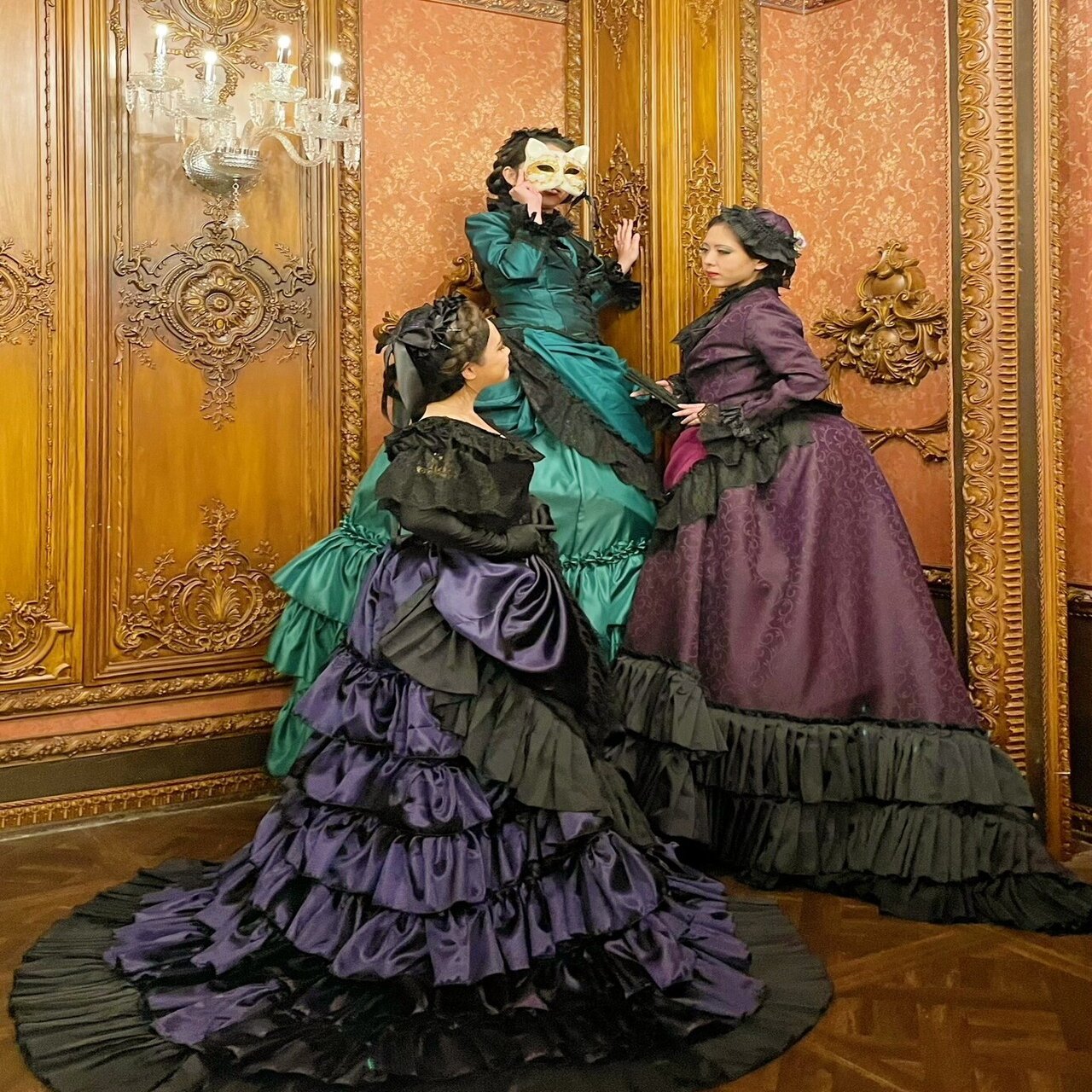 死を招くファッション』◇アトリエシオネHALLOWEEN2021イベント