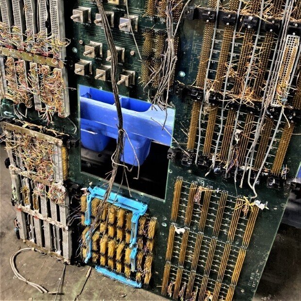 都市鉱山　フレキ・基板など　金抽出　写真5枚載せてます 大人のための“都市鉱山”入門 お金になる E-scrap 電子基板編｜山師の