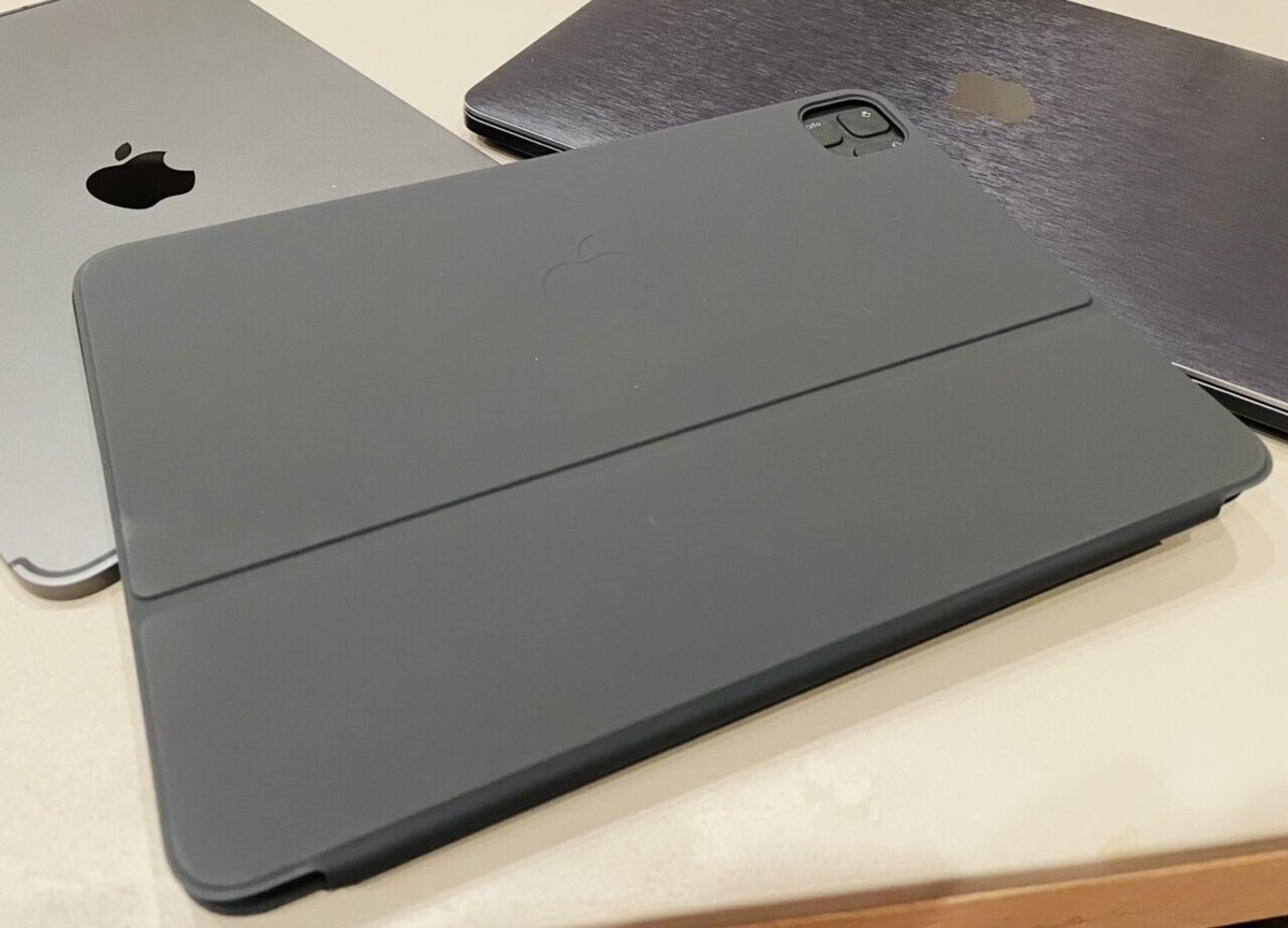 Smart Folio for iPad Air (5th generation) - Dark Cherry - Apple