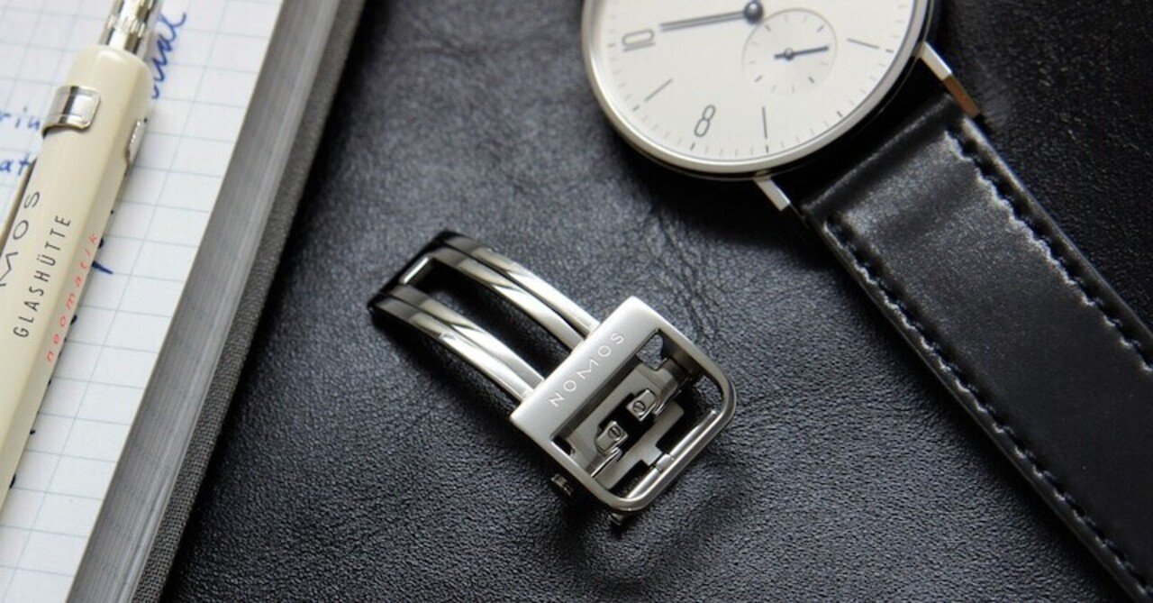 Horween Genuine Shell Cordovan black, 19 mm — NOMOS Glashütte