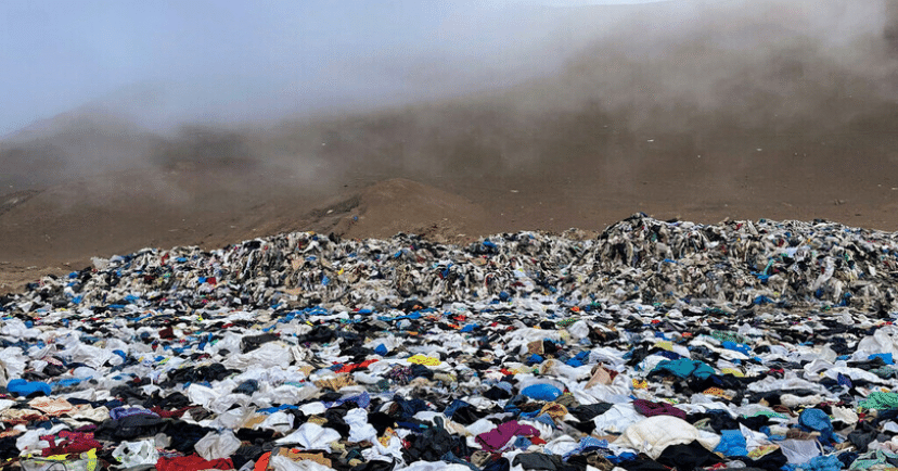 巨大汚染：アタカマの古着の「墓地」が宇宙から見えるようになった