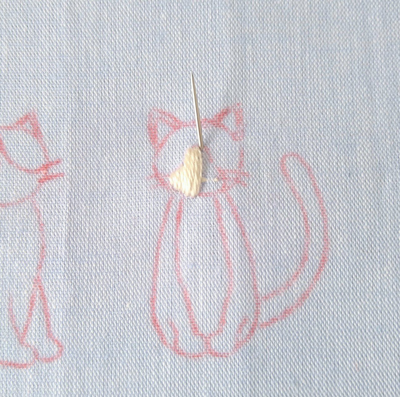 タグ付き✨2点set✨HIKOSEN CARA 猫ちゃん 刺繍 イラスト 秋冬春 秋猫、始めました❗️③ | HIKOSEN CARA公式ブログ