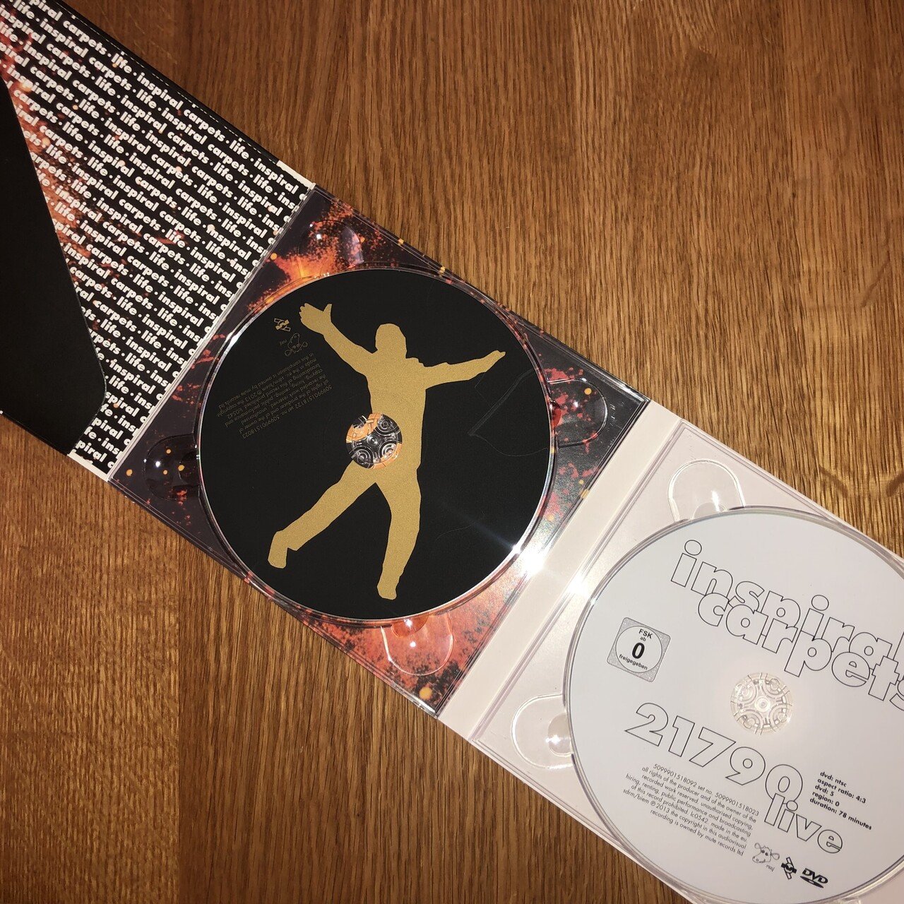 Inspiral Carpets の『Life』を聴いてみた編｜内山 結愛