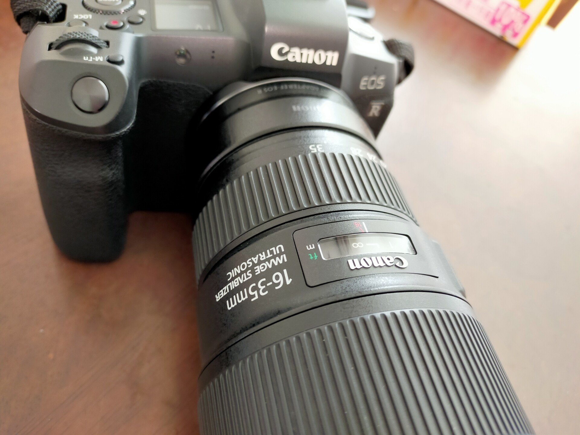 これはハマりそう！ EF16-35mm F4L IS USM｜えい