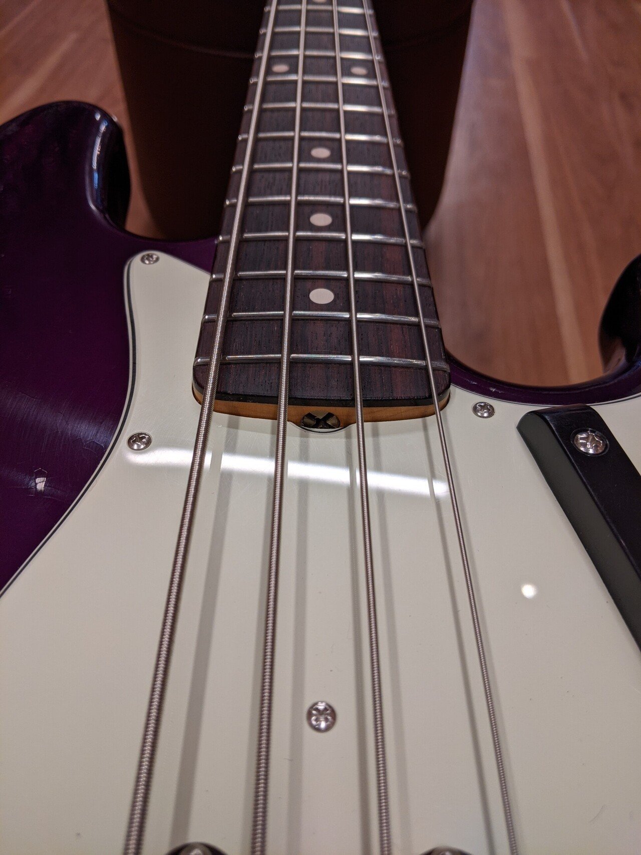 オーダーメイドエレキベース Fender Custom Shop”1964 Jazz Bass DLX Closet Classic