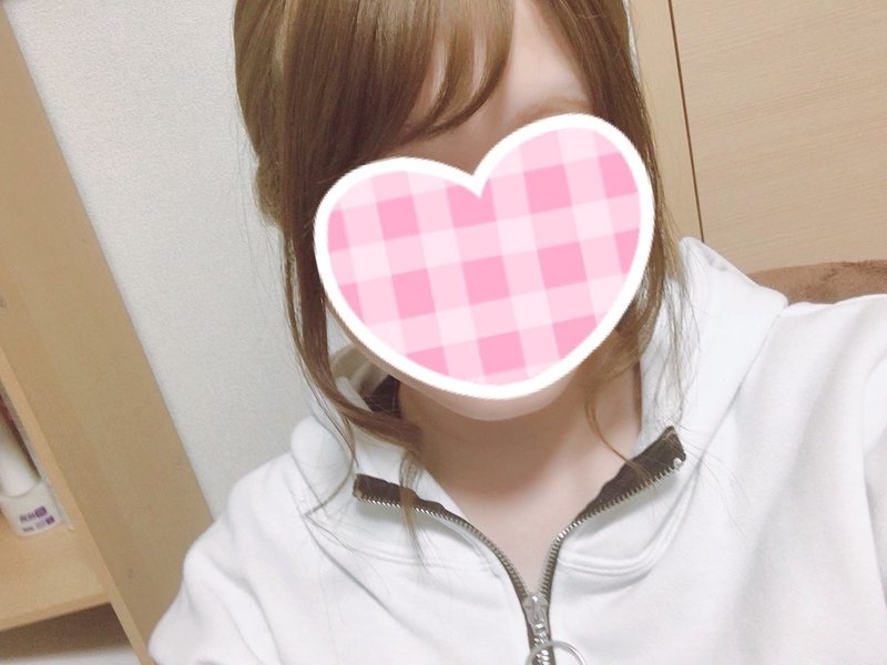 メルカリで起こる 都会人の通販ハブ化 地方女子からみた デパコス買えない問題 と無料サンプルを買って試す 二度買い消費 アプリマーケティング研究所 メルカリで起こる 都会人の通販ハブ化 地方女子からみた デパコス買えない問題 と無料サンプルを買って試す 二度買い消費 アプリマーケティング研究所