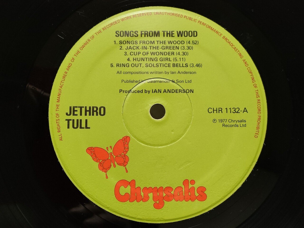 Jethro Tul ジェスロ・タル　神秘の森　初回盤 Amazon.co.jp: 神秘の森: ミュージック