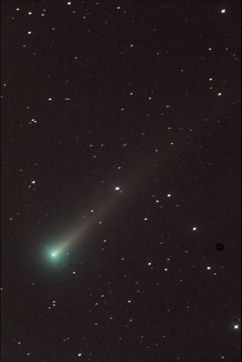 レナード彗星C2021A1_cm