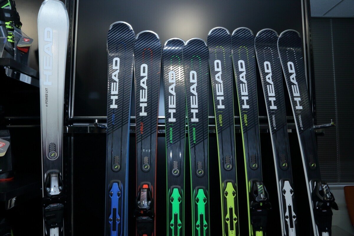 SKI GEAR 2021/22＞ センター幅で決めるスキーの選び方｜SKI