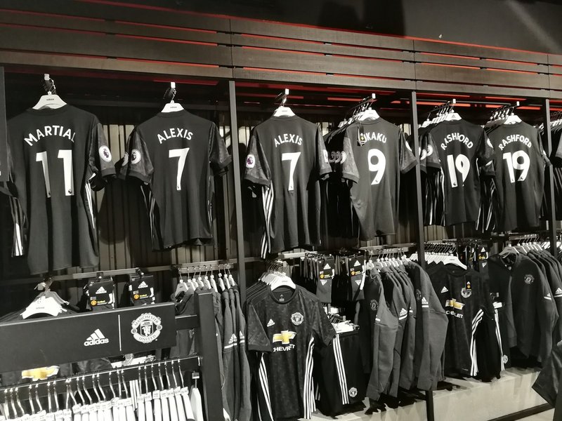 マンチェスター ユナイテッドのグッズ展開 熊本拓真 Note