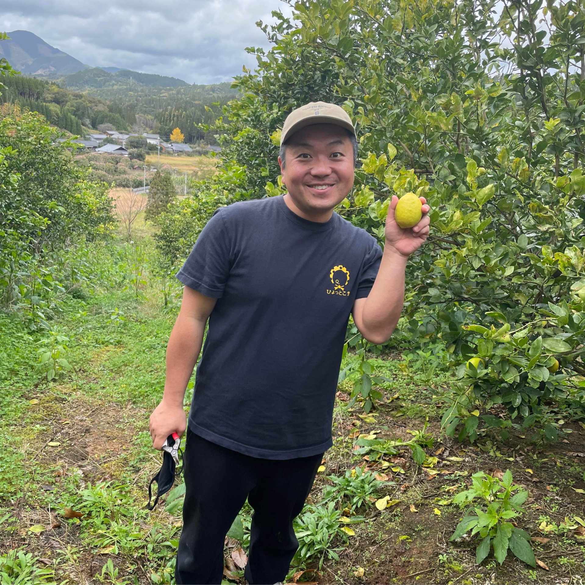 くだもの生産者の悩みをオリジナルの加工品づくりで解決！