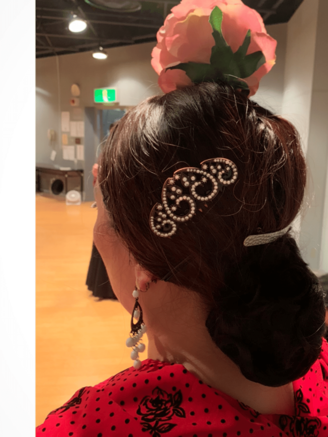 フラメンコあるある 発表会が終わったらみんなが一斉に を切る件 いかの塩辛 当たり前を疑うアラフィフ主婦ライター Note