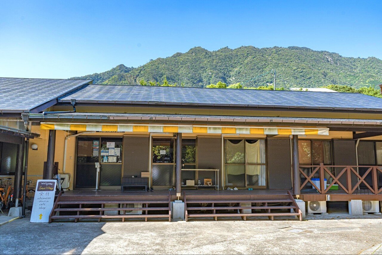 多様性のあるコミュニティから事業の共創を Lac屋久島コミュニティマネージャー 阪根さんの想いと挑戦 Livinganywhere Commons Note