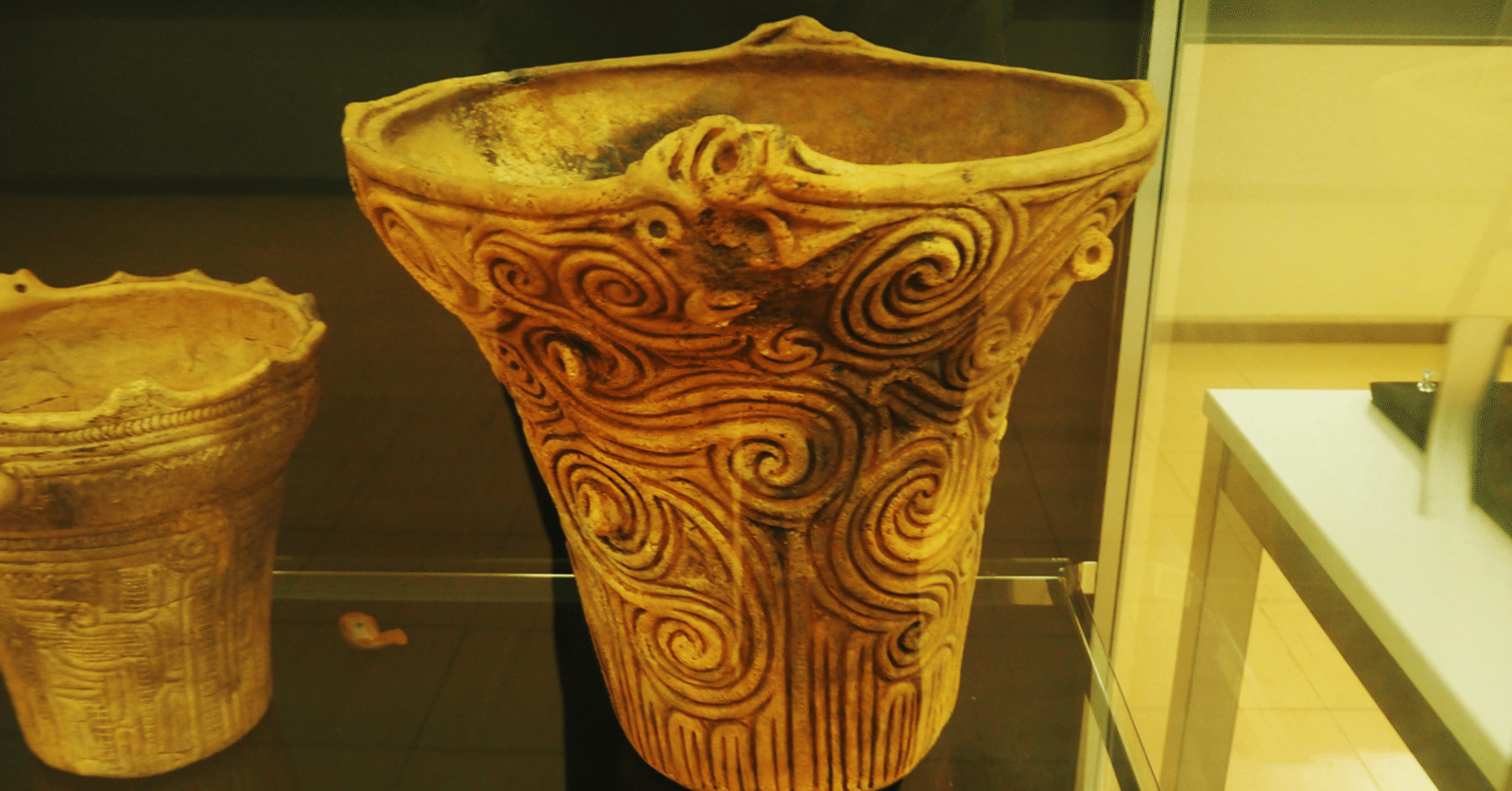 山を越えれば西会津、火焔型土器はどこからどこまで伝わったのかー三条