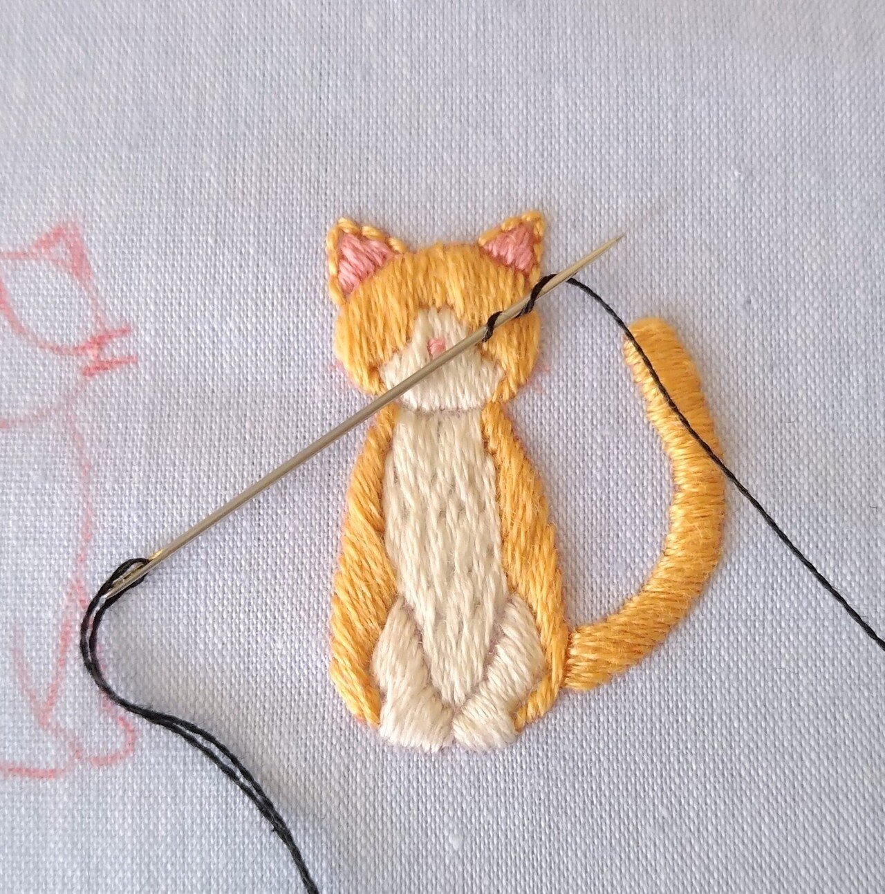 2匹の猫の刺繍図案🐈🐾 ステップ10 〜猫の目の刺繍