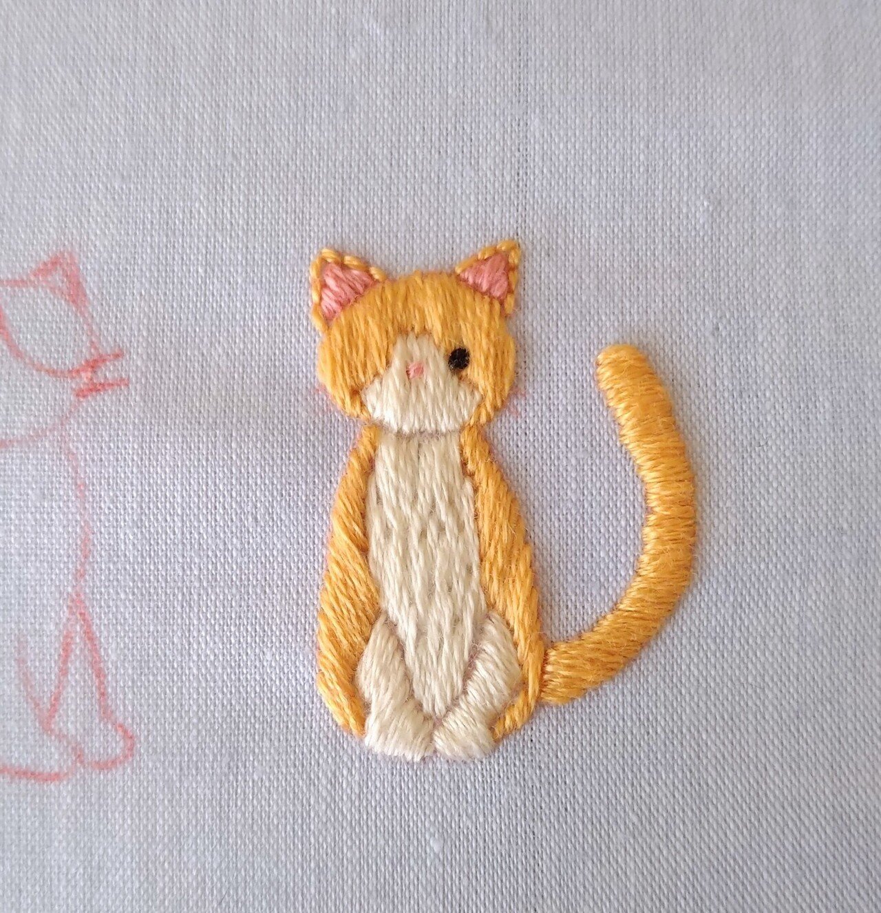 2匹の猫の刺繍図案🐈🐾 ステップ10 〜猫の目の刺繍
