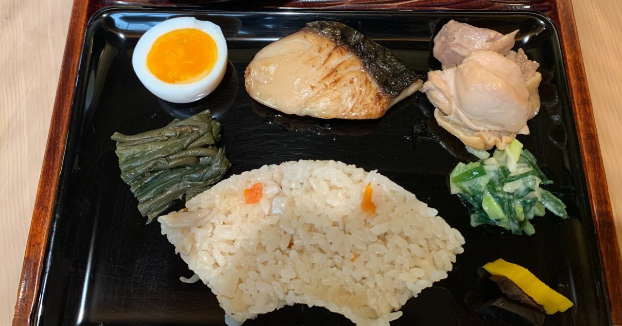 京都四条河原町の老舗「志る幸」完全攻略！名物利久辨當とおとしいも白味噌汁の評判・実態を徹底解剖(00)