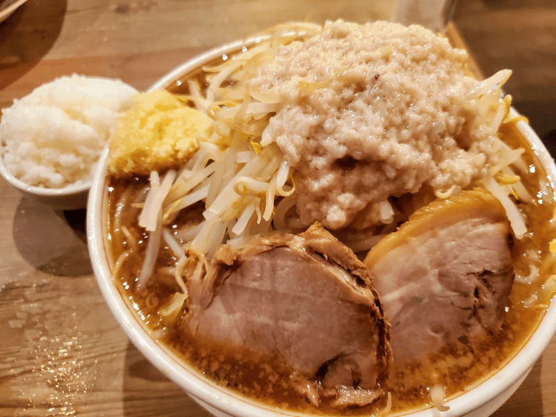 ダントツラーメン　マシマシ