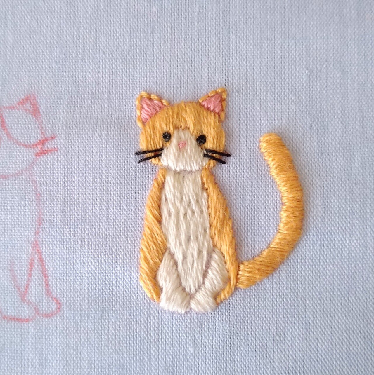 2匹の猫の刺繍図案🐈🐾 ステップ11 〜猫のヒゲの刺繍〜｜Apostrophe+s