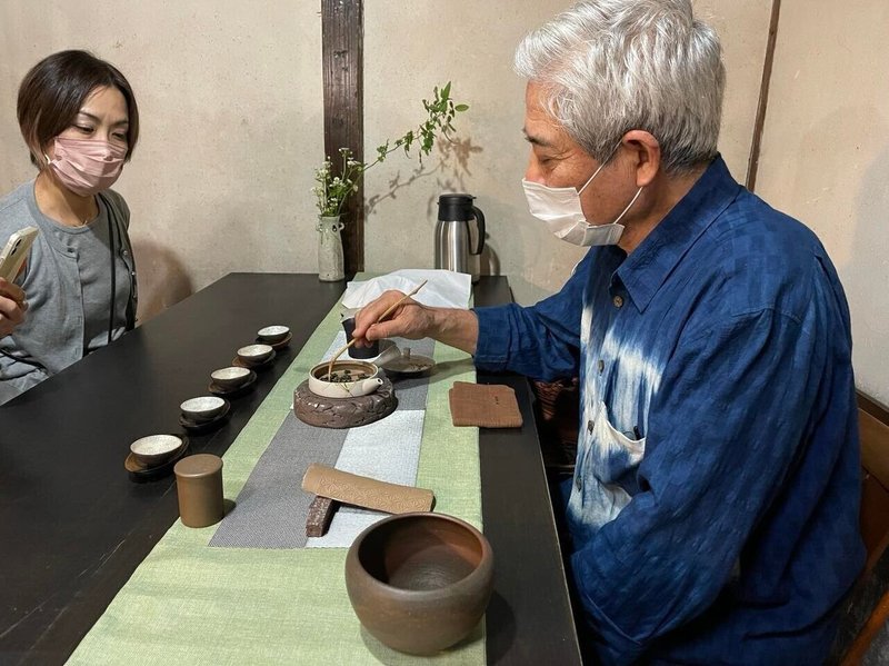 作家さんが淹れてくれるお茶