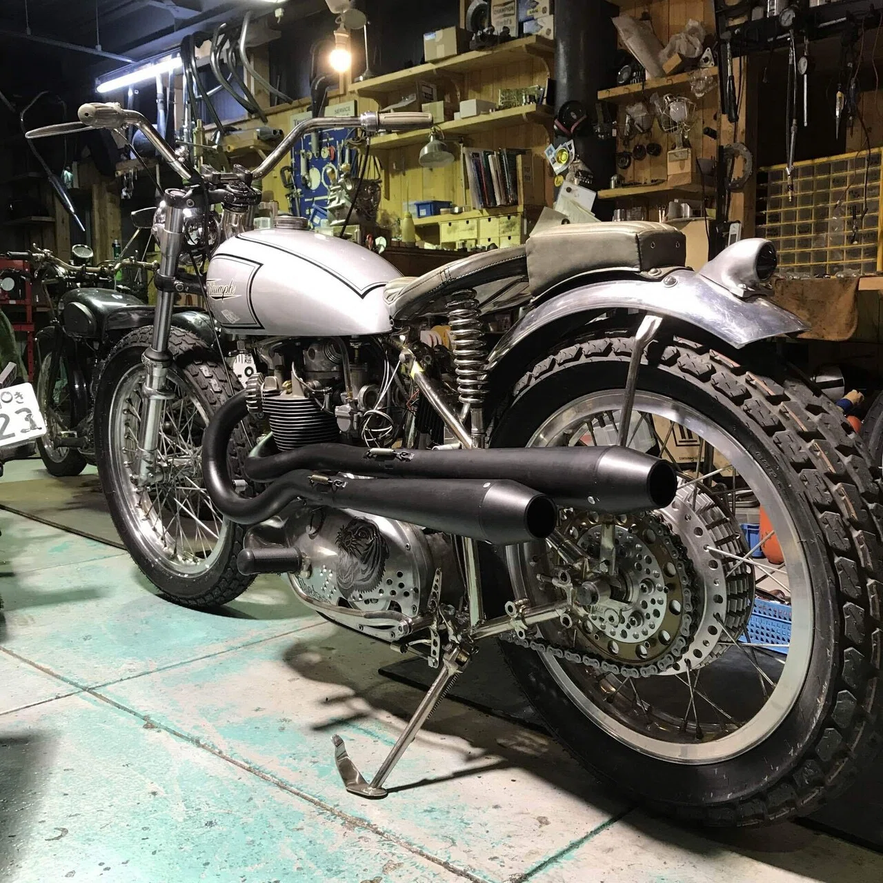 VINTAGE TRIUMPHの教科書。年代とモデル紹介編。｜Mr.『Q』