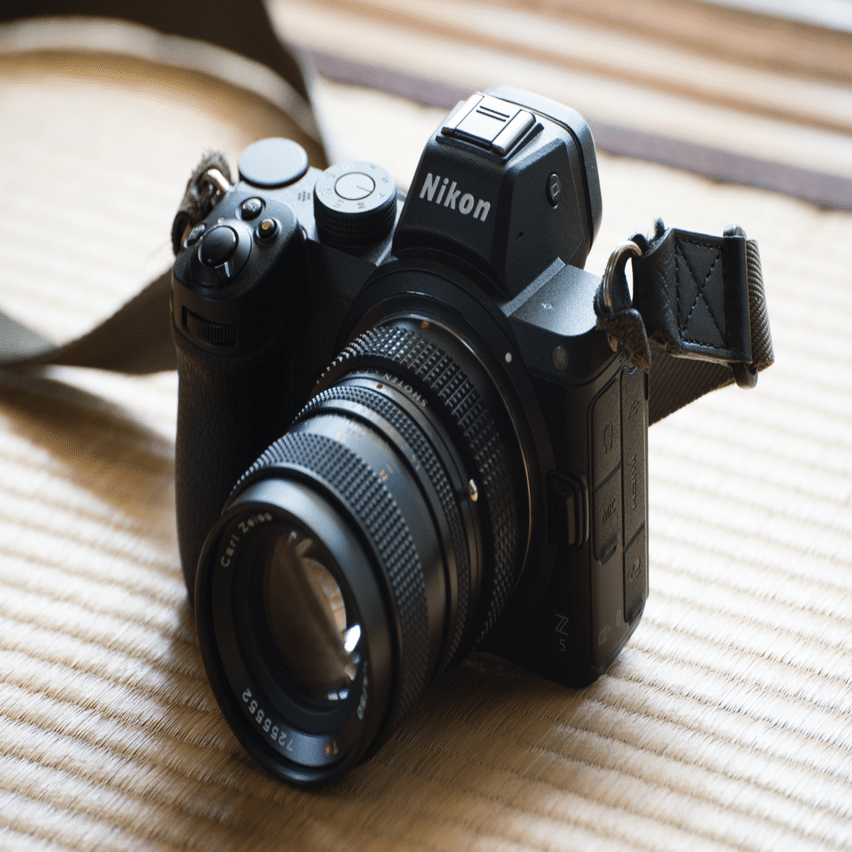 35％OFF】 (ニコン) Nikon Z5 オールドレンズ母艦 アダプタ付 フル ...