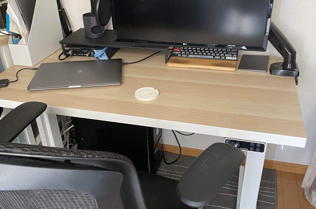 昇降デスクを購入して、IKEAの天板と組み合わせた(flexispot 昇降デスクを購入して、IKEAの天板と組み合わせた(flexispot