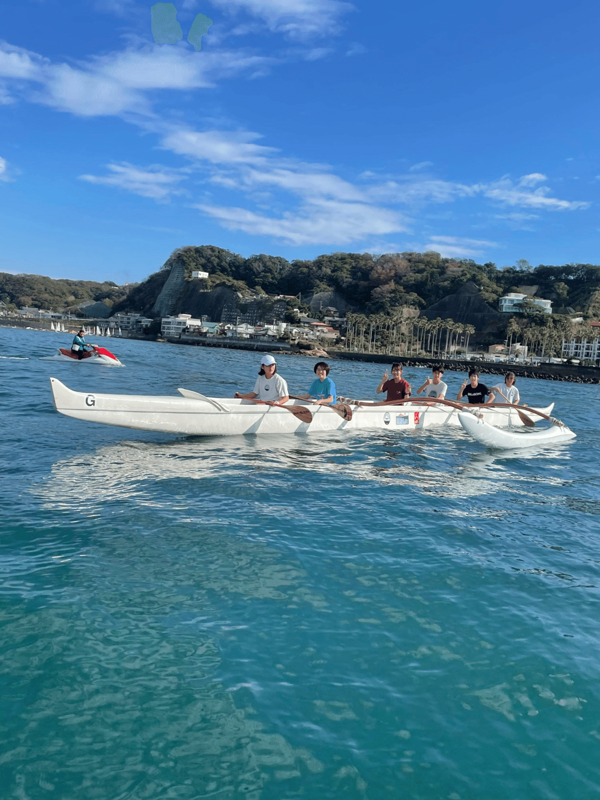 中学生の荒波横断、鎌倉-茅ヶ崎アウトリガーカヌーレース｜小野寺愛