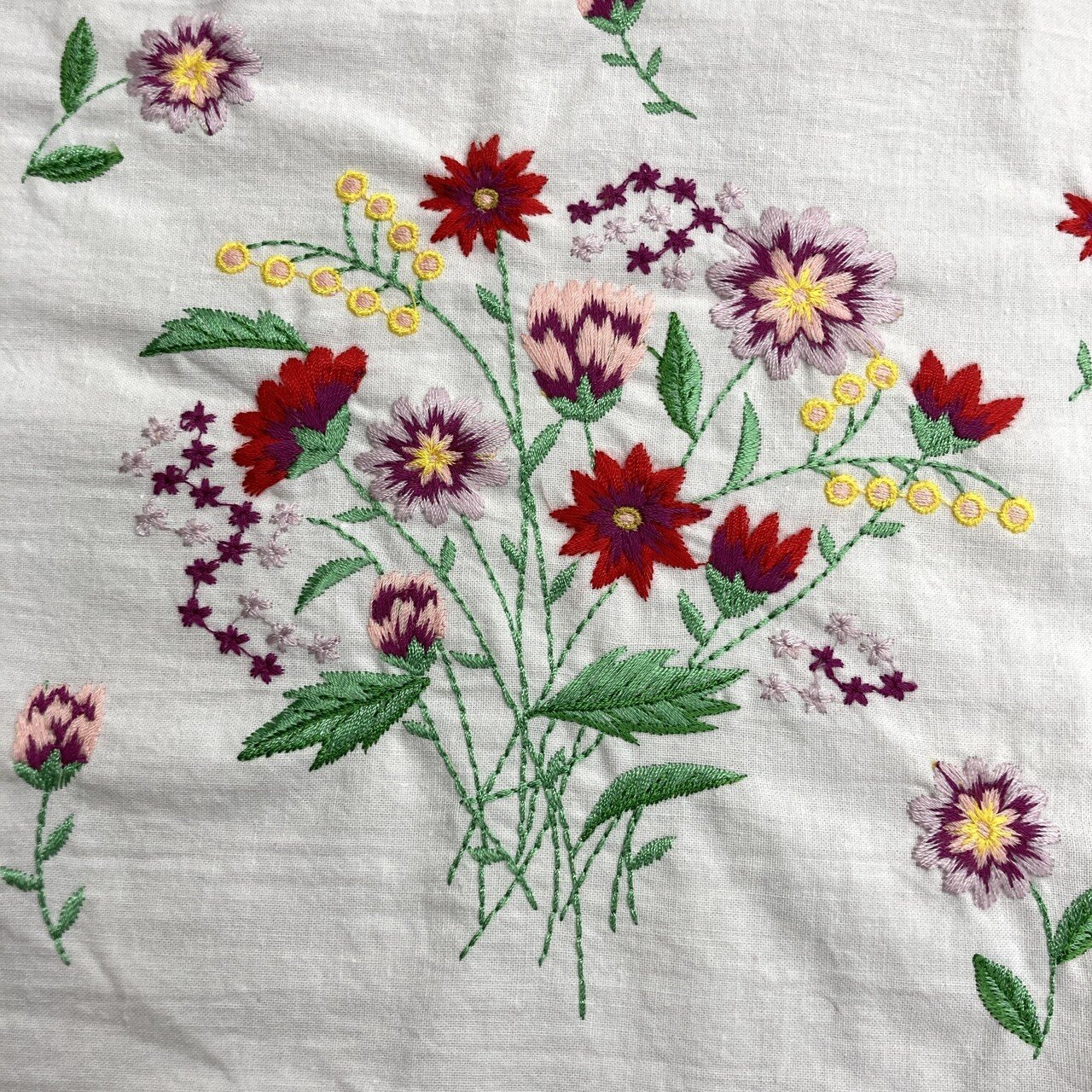 豪華総刺繍 蘇州刺繍 訪問着 一つ紋 四季の花々 花柄 正絹 黄緑
