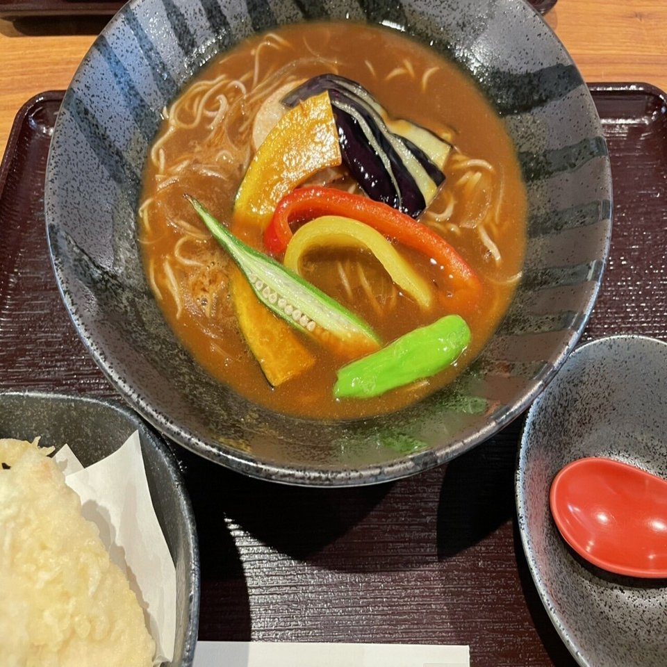 福島区ランチ 隠れ家的蕎麦屋さん 小山 でカレーそばを堪能 林文臣 Hayashi Fumio Note