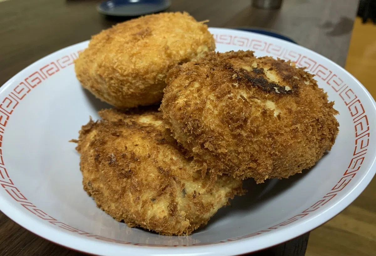 05クサヤムロのコロッケ