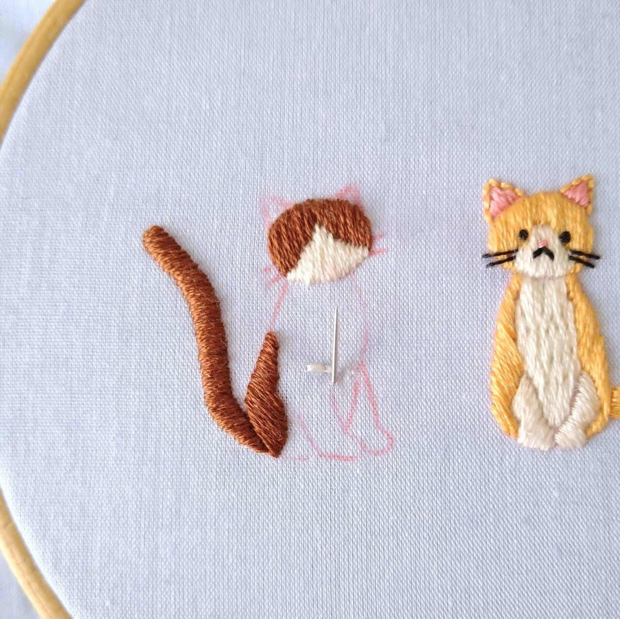 最安値級価格 2匹の猫の刺繍図案🐈🐾 ステップ17 〜ハチワレ猫の手の刺繍 その他