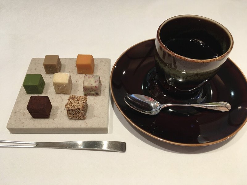 藤田さん　カノフィーロ　チョコとコーヒー
