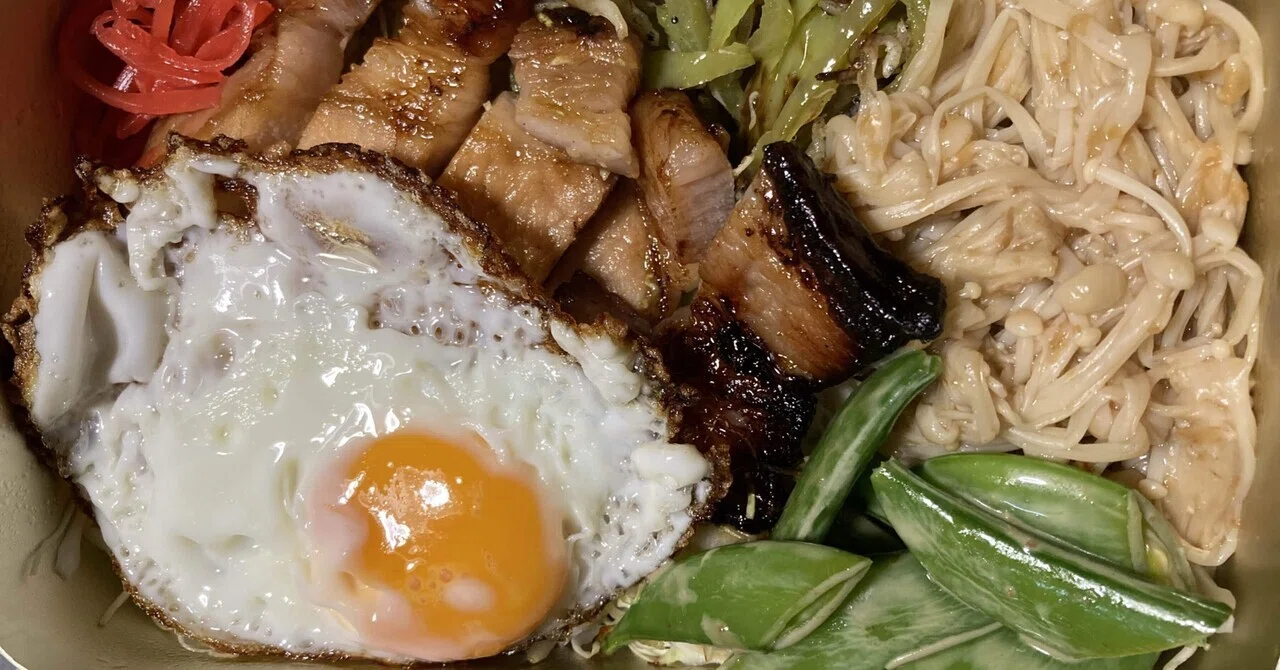 [Essay] On Bento｜三遊亭 司