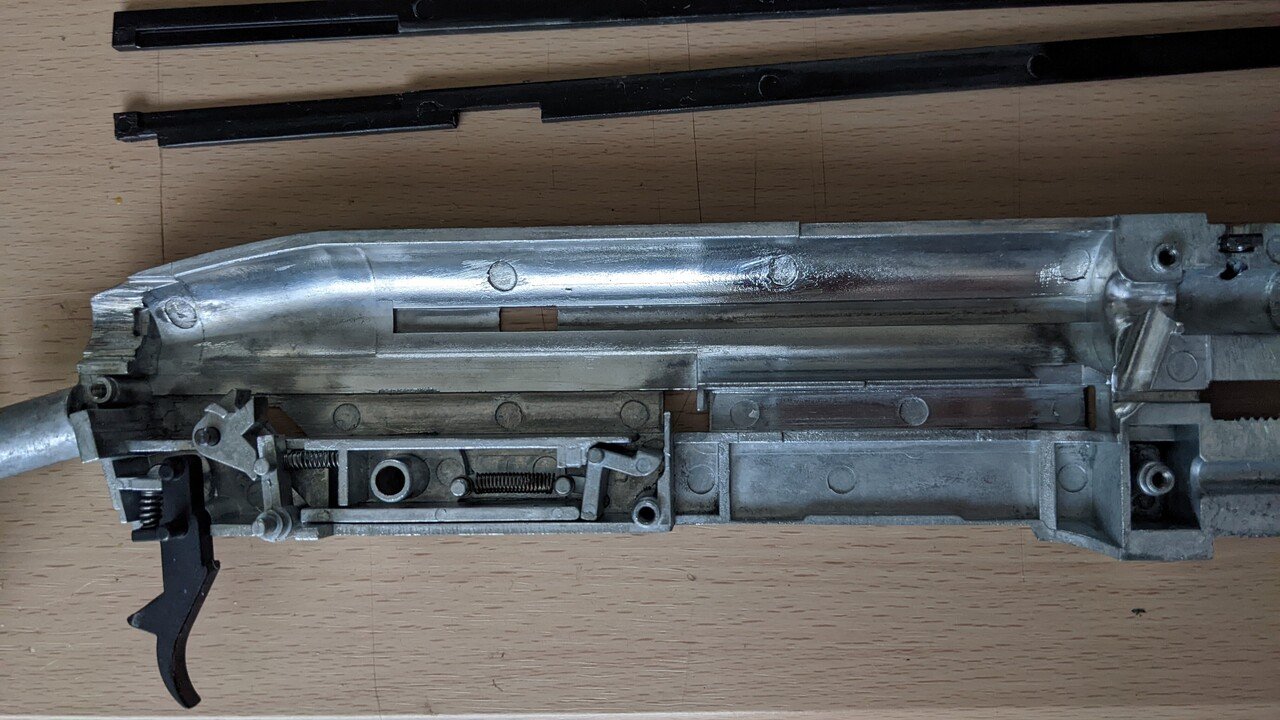 S&T M870の弾づまりを直す｜霧島みけ