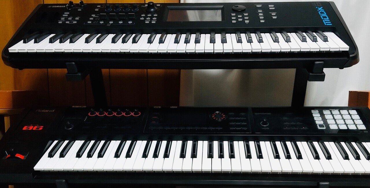 選択肢の少ない3段積みキーボード・スタンド|GiSAIONE 選択肢の少ない3段積みキーボード・スタンド|GiSAIONE