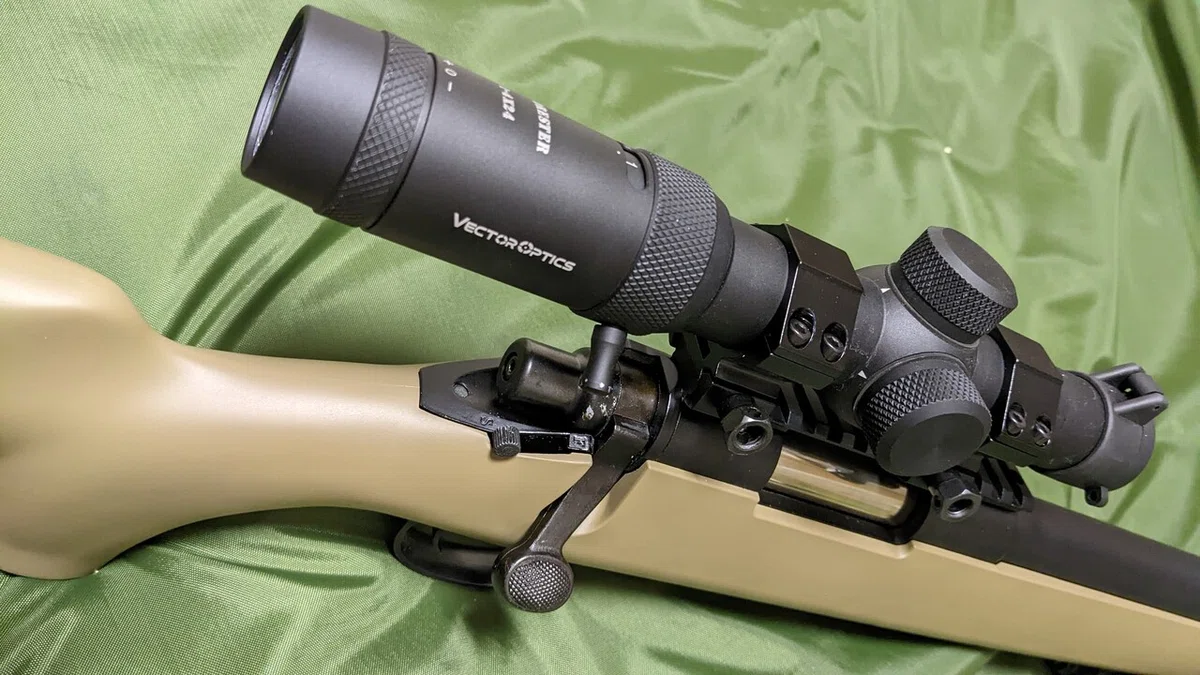 VSR-10 うう プロスナイパー Vector Opticsスコープ