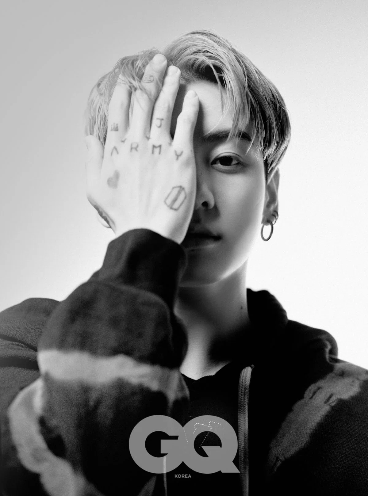GQ KOREA インタビュー｜ももたろ