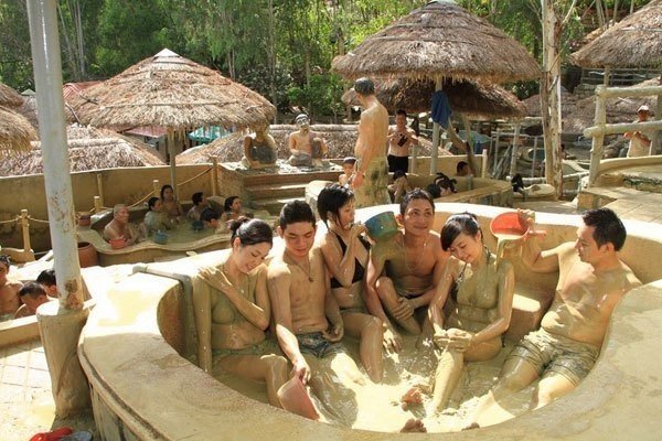 路地裏がおもろい ベトナム タップバー泥湯 世界八十八湯温泉めぐり3カ国目 おぼけん Note 路地裏がおもろい ベトナム タップバー泥湯 世界八十八湯温泉めぐり3カ国目 おぼけん Note