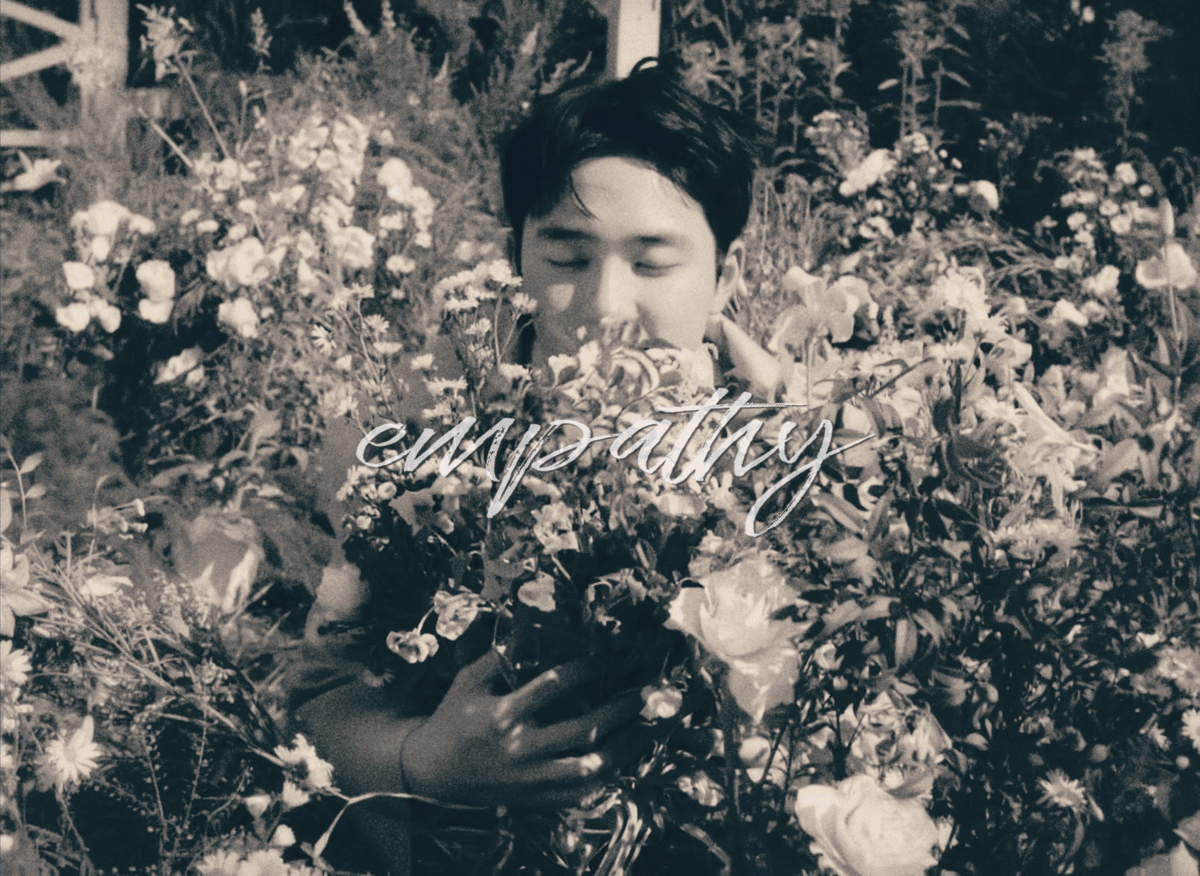 未開封 EXO D.O. ギョンス 共感 Empathy 공감 ミニアルバム 未開封 EXO D.O. ギョンス 共感 Empathy 공감 ミニアルバム