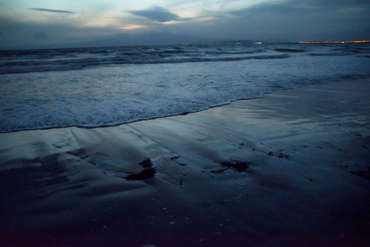 海を汚しておいて 汚い だなんて言わないでください 新造真人 Artist Note 海を汚しておいて 汚い だなんて言わないでください 新造真人 Artist Note