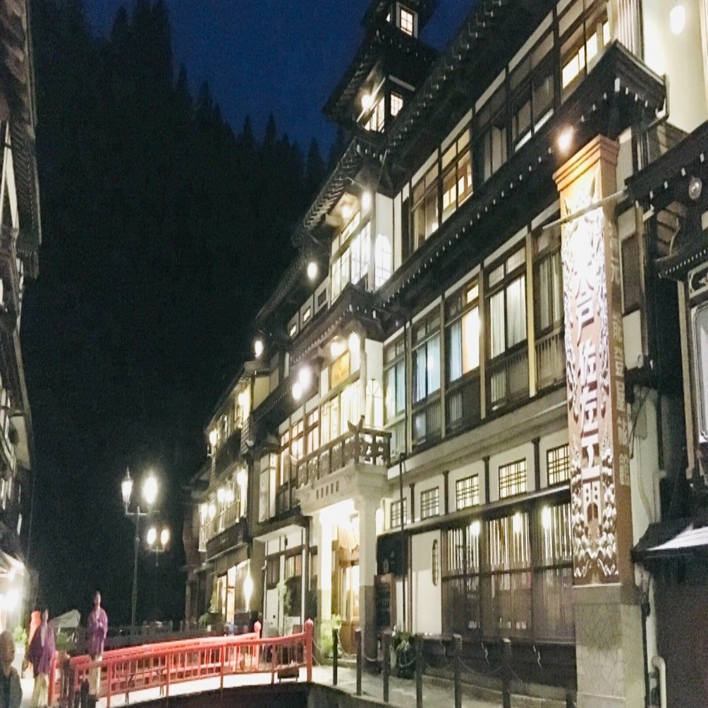 温泉】銀山温泉「能登屋旅館」（山形県尾花沢市）｜サザヱ